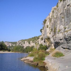 Week-end romantique en ardèche : nos idées de locations de vacances pour deux